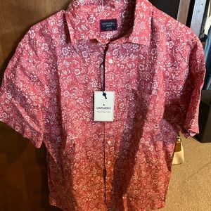 Untukit Short-Sleeve Button Up